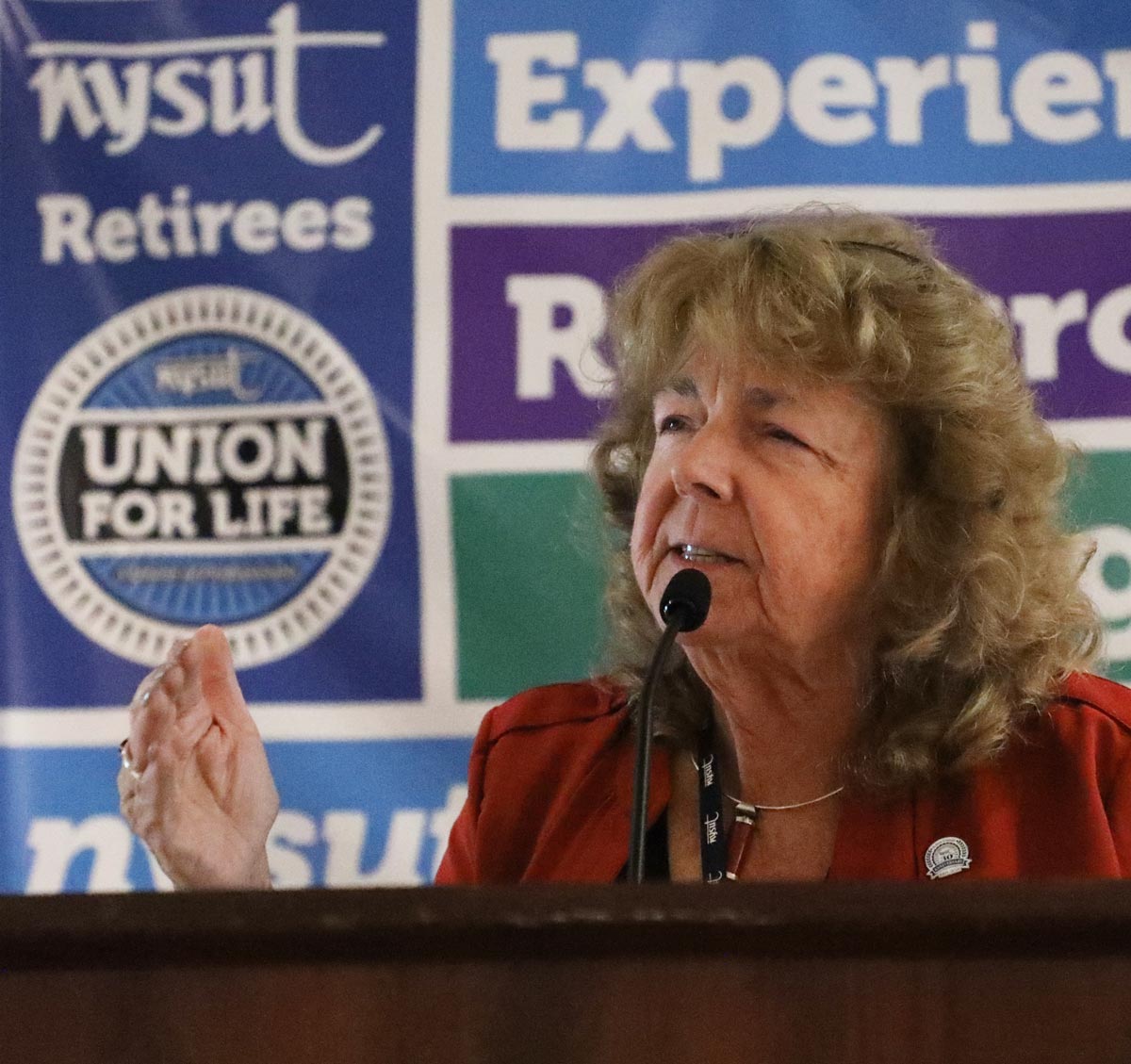 Director Florence McCue speaking at NYSUT Retiree Contiguous ED-51 meeting