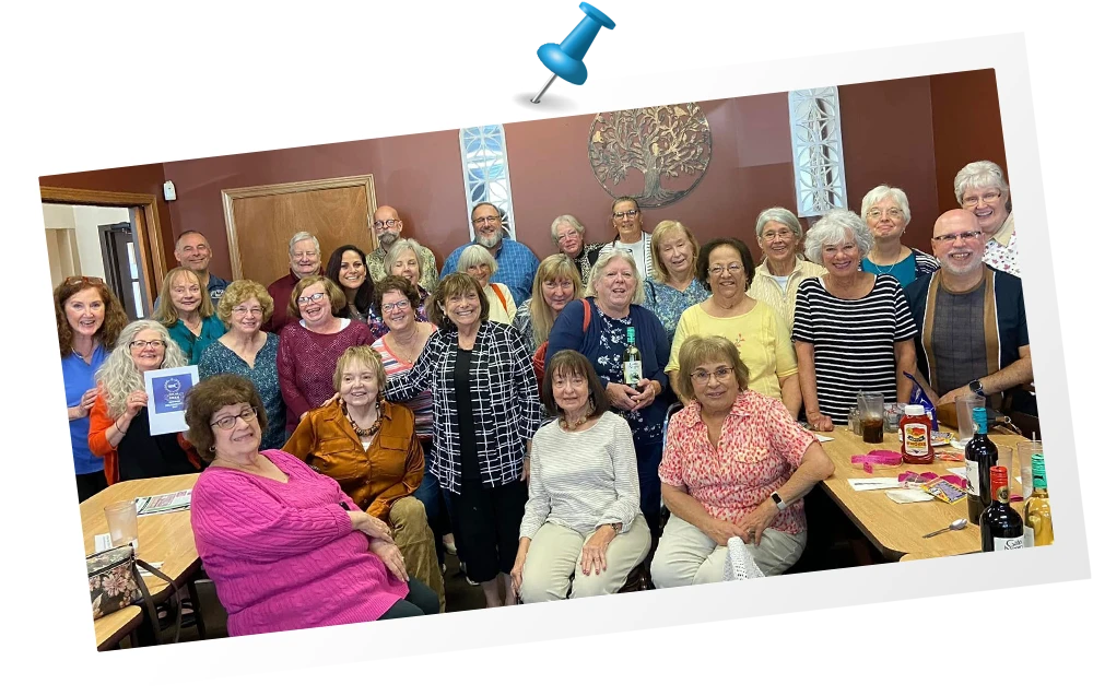 large group photo of retirees from East Irondequoit