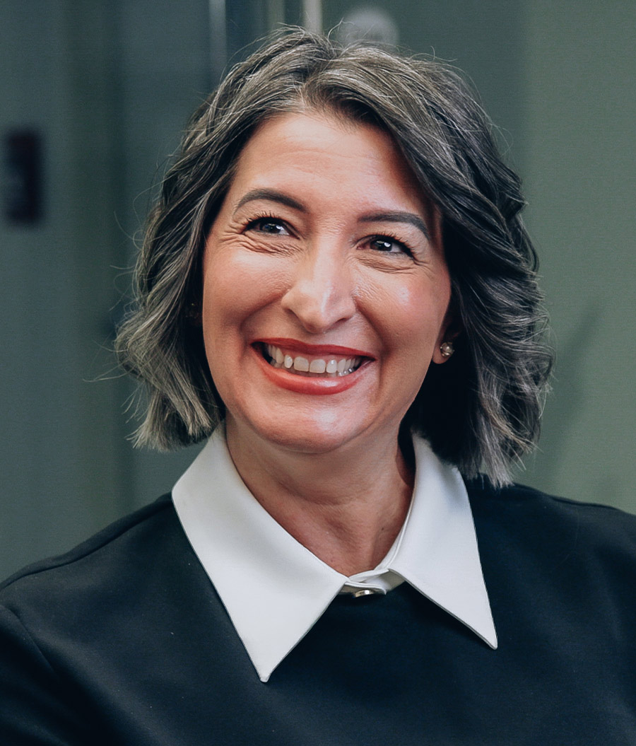 headshot of Maria Paradiso